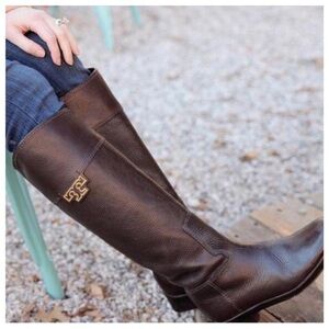 TORY Burch Joana riding boot NWT size 7.5 coconut color